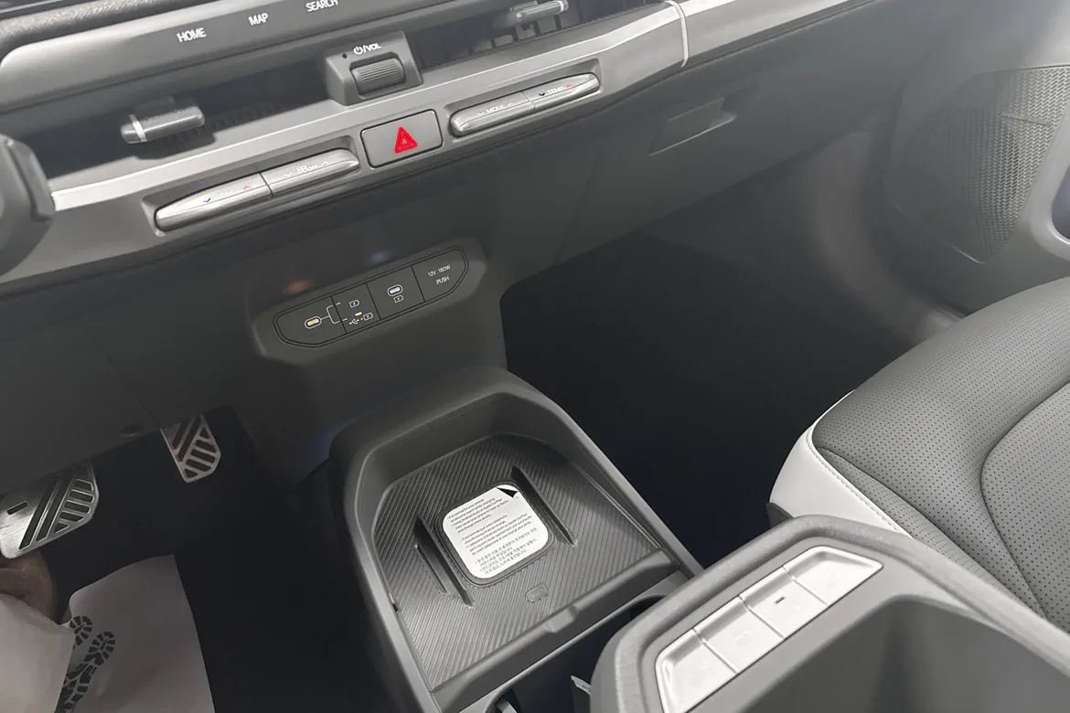 picture of a car