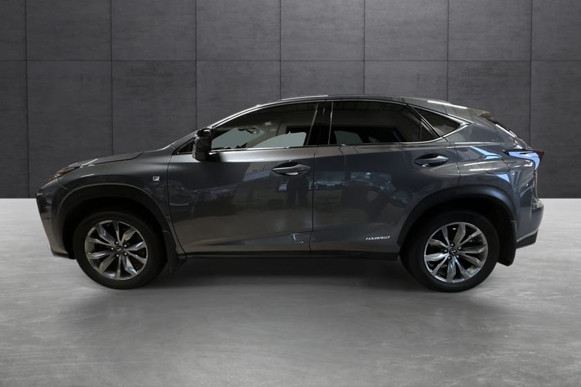Bilde 2 av Lexus NX 300h AWD