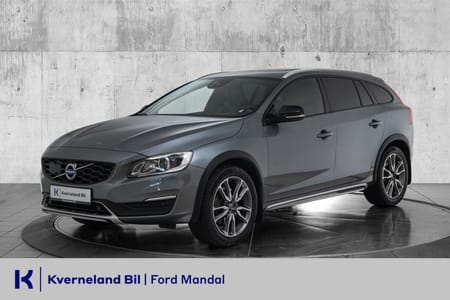 Volvo V60 Cross Country - SUMMUM D4, 2.4L 4x4, krok