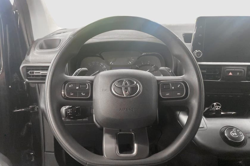 Bild 3 av Toyota ProAce City CITY1,5D ADBLUE 130 HK S&S AUT 8 PROFESSION