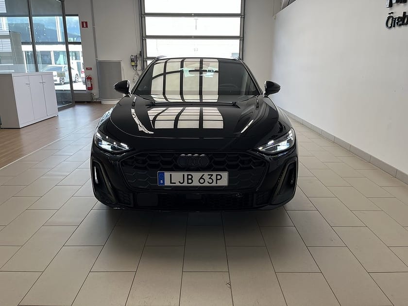 Bild 2 av Audi A5 Avant e-hybrid quattro | | 270 KW | S TRONIC