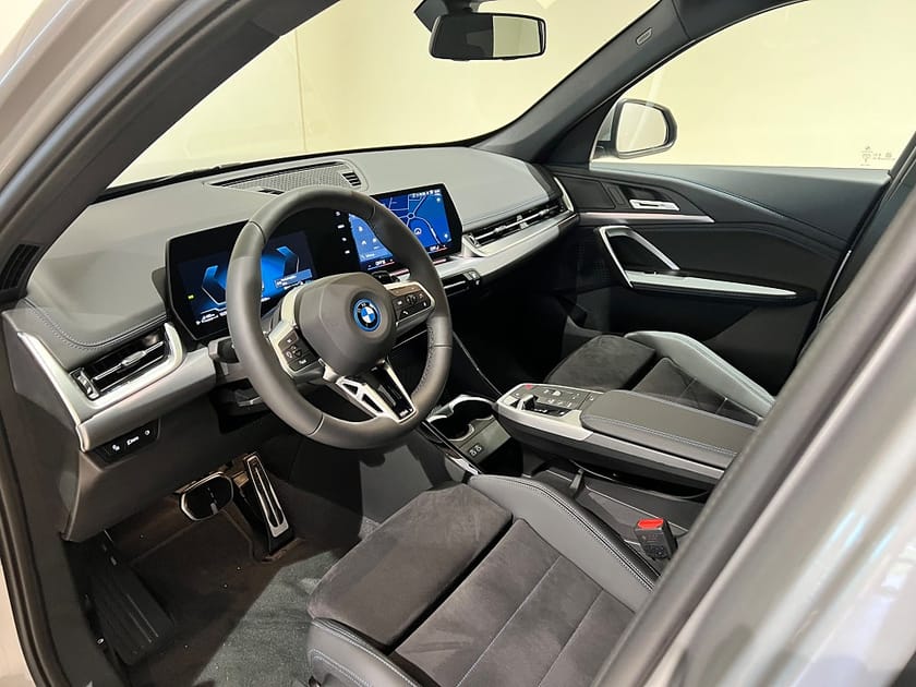 Bild 3 av BMW X1 xDrive25e