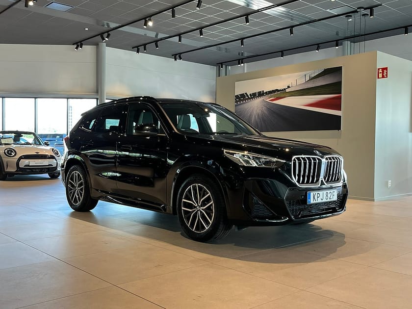 Bild 3 av BMW X1 xDrive25e M Sport DA Plus Rattvärme Dragkrok