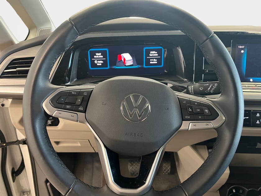 Bild 4 av Volkswagen Multivan 2.0 TDI 150hk *7-sits/Dragkrok/Backkamera*