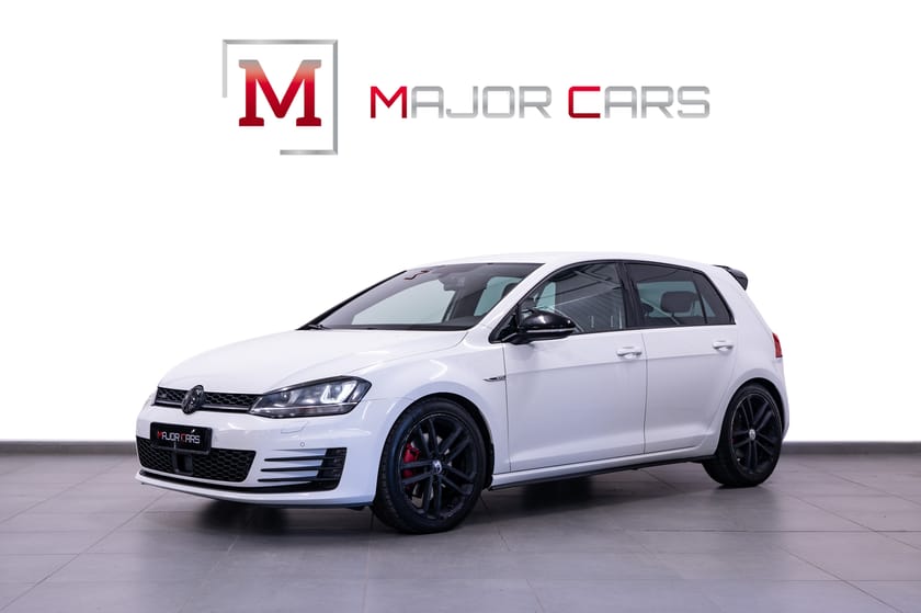 Bild 1 av Volkswagen Golf  GTD 2.0 TDI PDC Värmare Adaptiv 184HK
