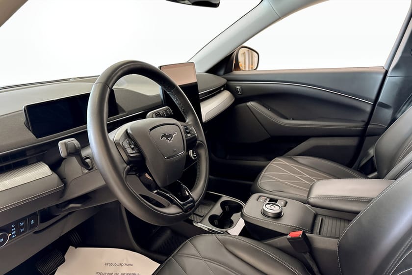 Bild 5 av Ford Mustang Mach-E Standard Range RWD 269 70kWh