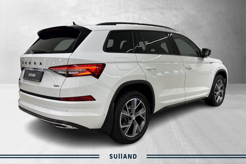 Bilde 4 av Škoda Kodiaq 2,0 TDI 200hk Sportline 4x4 Krok ACC Kamera Matrix
