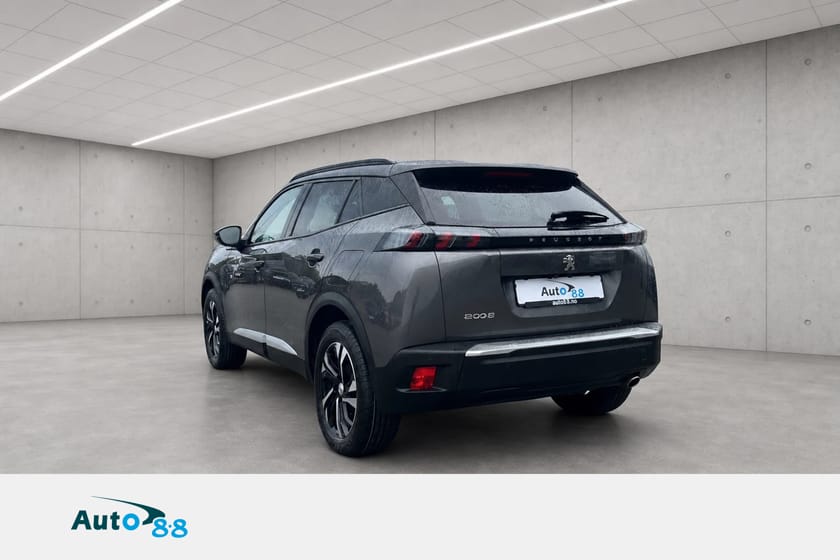 Bilde 3 av Peugeot 2008 Automat Diesel Ryggekamera Navi DAB+