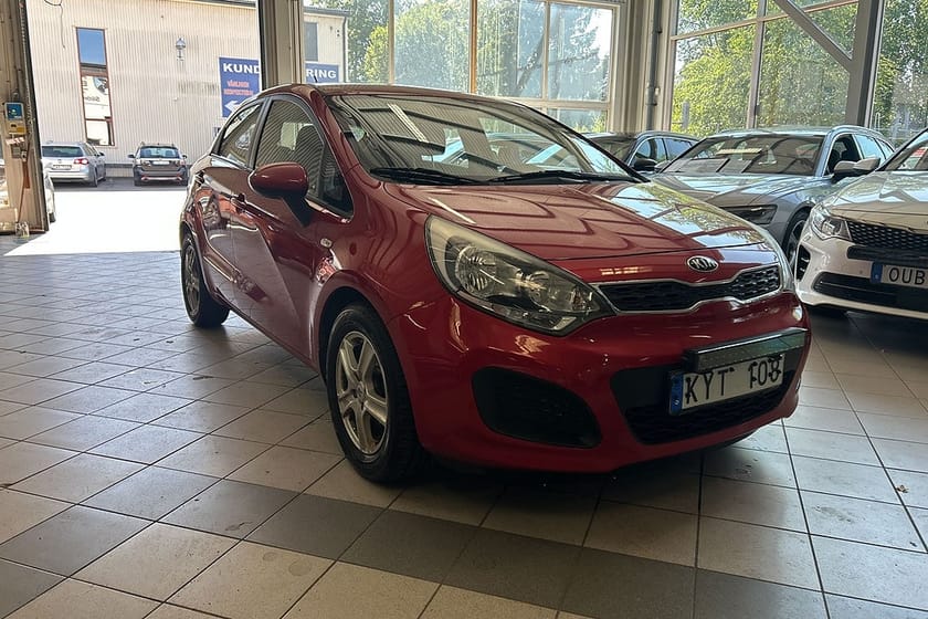 Bild 5 av Kia Rio 5-DR 1.2 CVVT GLS SUPERDEAL 3.95% / AUX /NYSERVAD