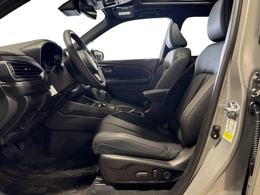 Bild 2 av Subaru Forester e-Boxer 2.0 Touring Lineartronic Euro 6
