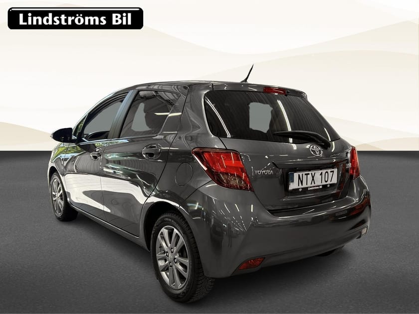 Bild 4 av Toyota Yaris 1,33 5-D M/D S