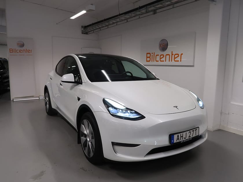 Bild 5 av Tesla Model Y Long Range AWD V-Däck ingår Drag-Navi-Kamera-Pano-Skinn
