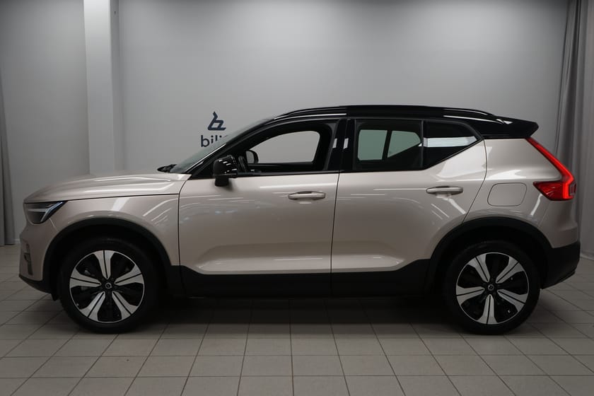 Bild 3 av Volvo XC40 Recharge Core | Drag |