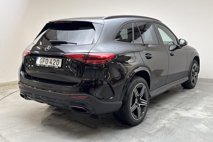 Bild 3 av Mercedes-Benz GLC 300 e 4MATIC X254 (313hk) AMG Night Panorama