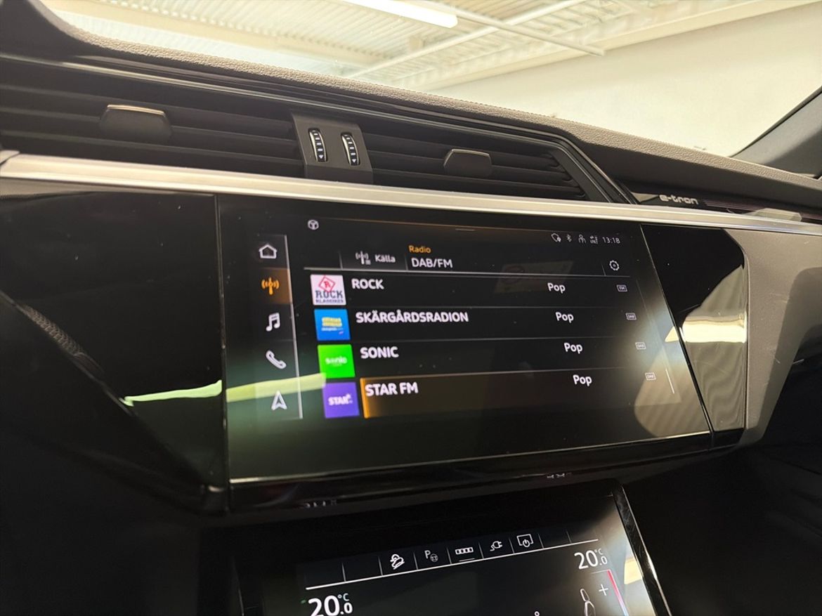 Audi Audi Q8 55 e-tron quattro — bild 16