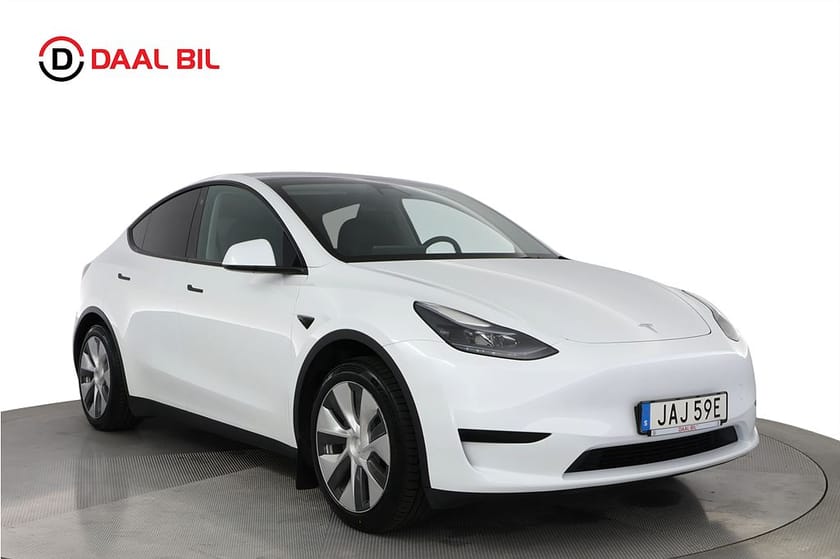 Bild 3 av Tesla Model Y Standard Range RWD 299HK 60kWh PREMIUM PANO VÄRM DRAG