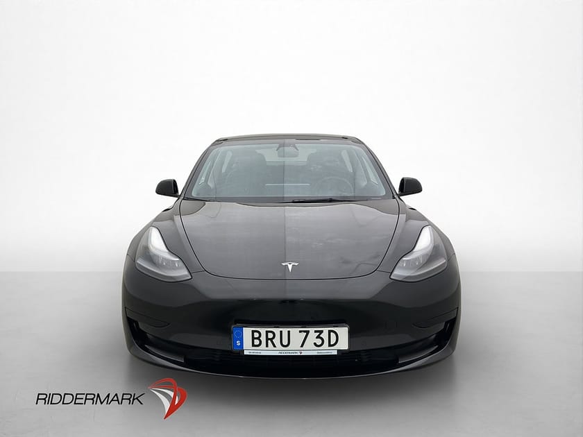 Bild 3 av Tesla Model 3 Standard Range Plus Svensksåld Autopilot Navi