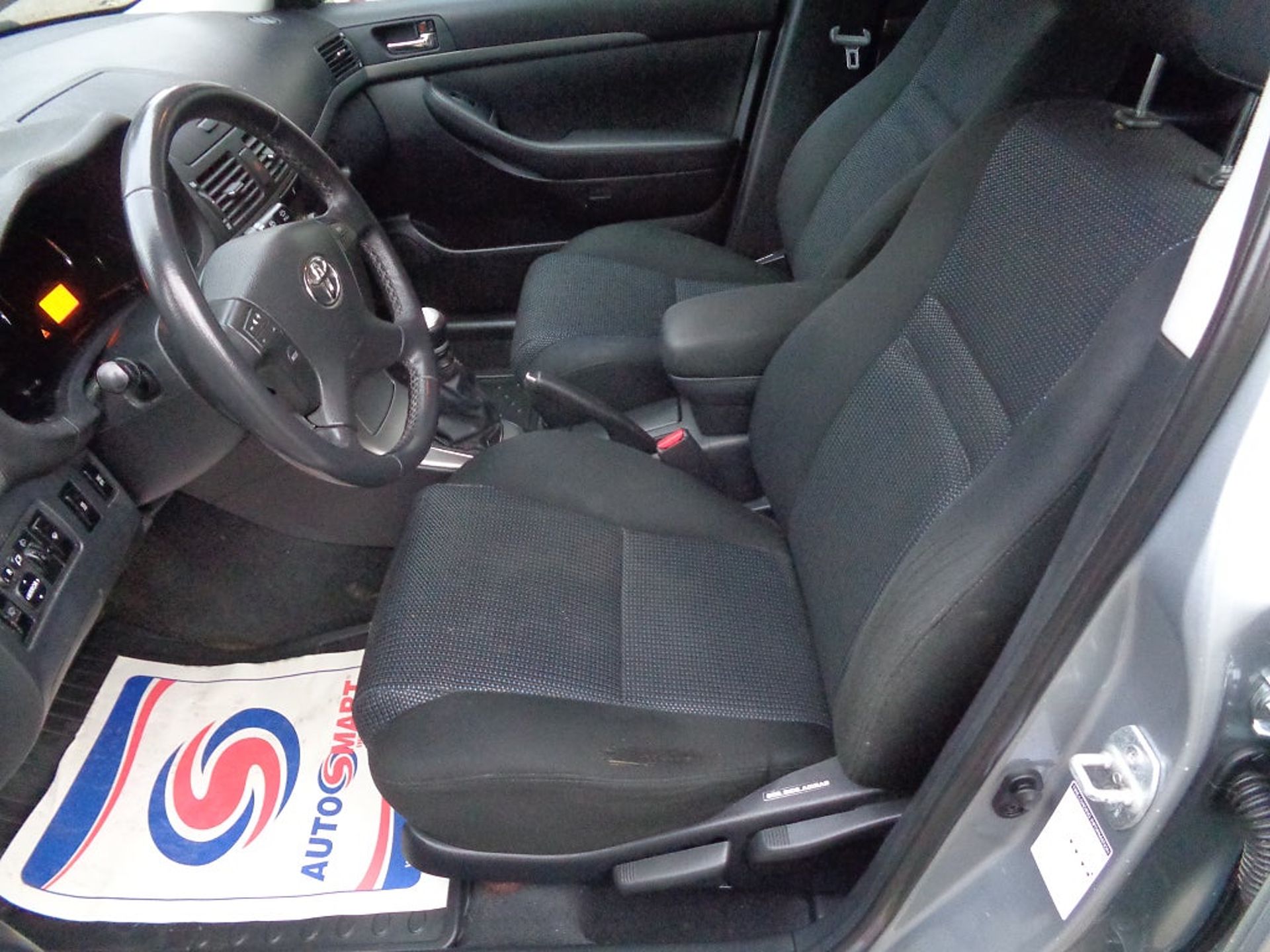 Toyota Avensis 2007, bild 6/10