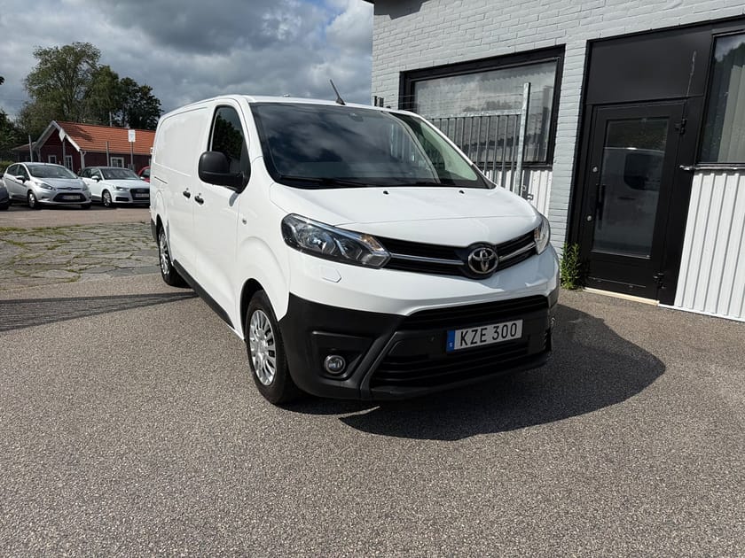 Bild 1 av Toyota Proace 2.0 D-4D 122HK L3 LÅNGA MODELLEN / DUBBLA SIDODÖRRAR