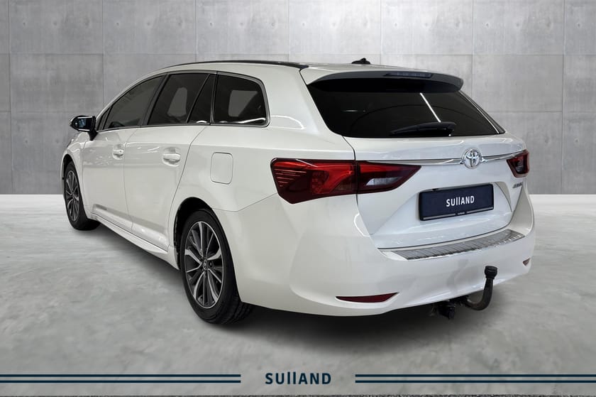 Bilde 3 av Toyota Avensis Stasjonsvogn 1.8l, Bensin, H.feste, Dab, Aut