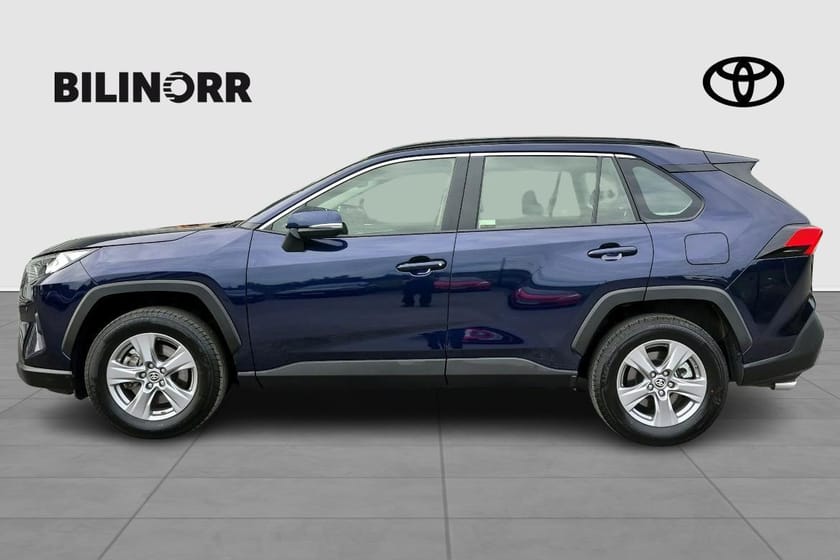 Bild 3 av Toyota RAV4 Hybrid AWD-i 2,5 ACTIVE KOMFORTPAKET | MV | DRAG | VHJUL | LEDRAMP