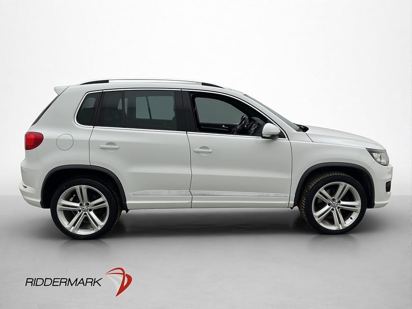 Bild 5 av Volkswagen Tiguan TDI 4M R-Line Pano Skinn Elstol Drag