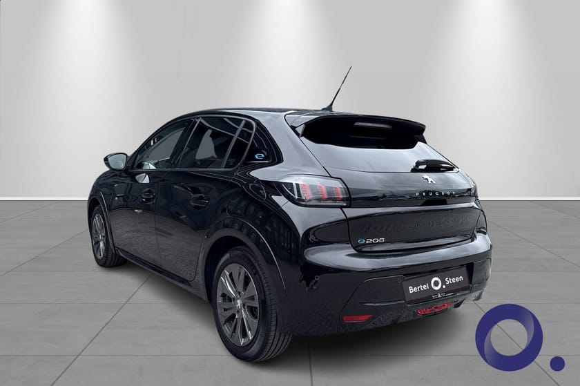 Bilde 3 av Peugeot e-208 Allure|Navi|R.kamera|Cruise|Carplay|Lav KM
