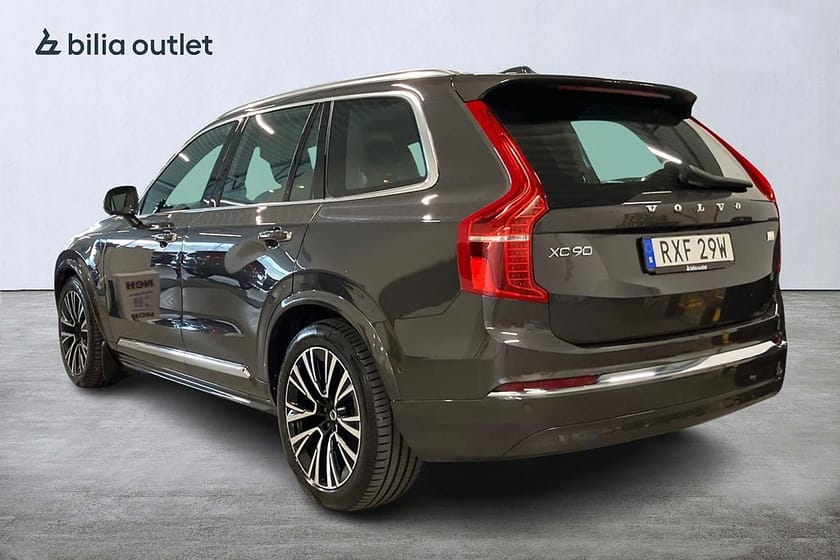 Bild 3 av Volvo XC90 7-seater 7-sits T8 AWD Ultimate Bright Massage 360° Pano H&K HUD