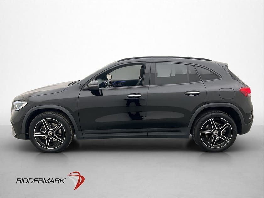 Bild 4 av Mercedes-Benz GLA 250 e 250e AMG Värmare Wide Pano Adaptiv-F MOMS