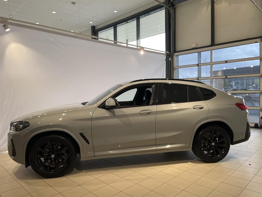 Bild 2 av BMW X4 xDrive20d M-Sport Navi Värmare Fartpilot H K Drag Backkamera