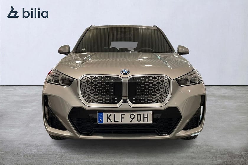 Bild 5 av BMW iX1 eDrive20 M Sport Business Edition | H&K | 360 | DAP | DEMOBIL