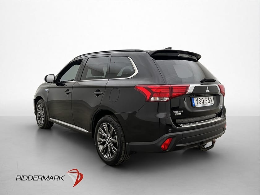 Bild 5 av Mitsubishi Outlander PHEV 203hk 4WD Edition-100 Taklucka 360