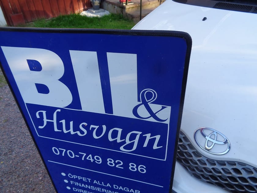 Bild 5 av Toyota Yaris 5-D 1.0 NYBES U.A./NYSERV/END. 10600 MIL/AC/MVG/FINANS