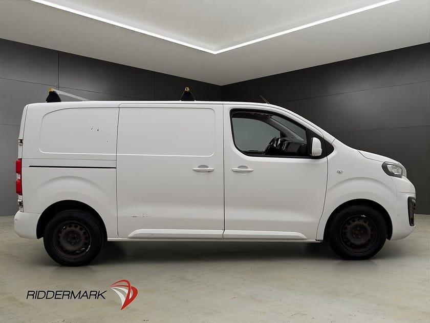 Bild 2 av Peugeot Expert Panel Van L2 Dragkrok B-Kamera V-Inr CARPLAY Moms