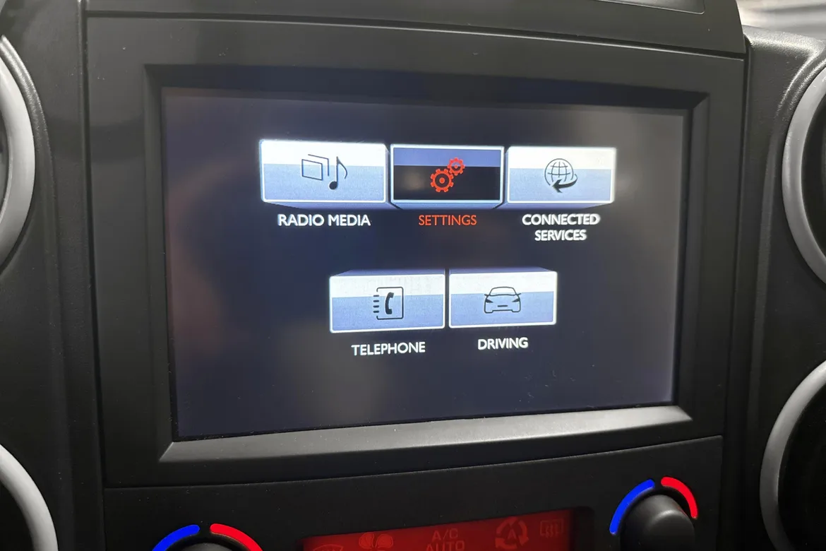 picture of a car