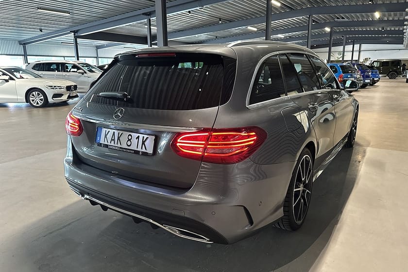 Bild 4 av Mercedes-Benz C 220 T d 9G-Tronic AMG Backkamera Panorama Navi Drag Eu6