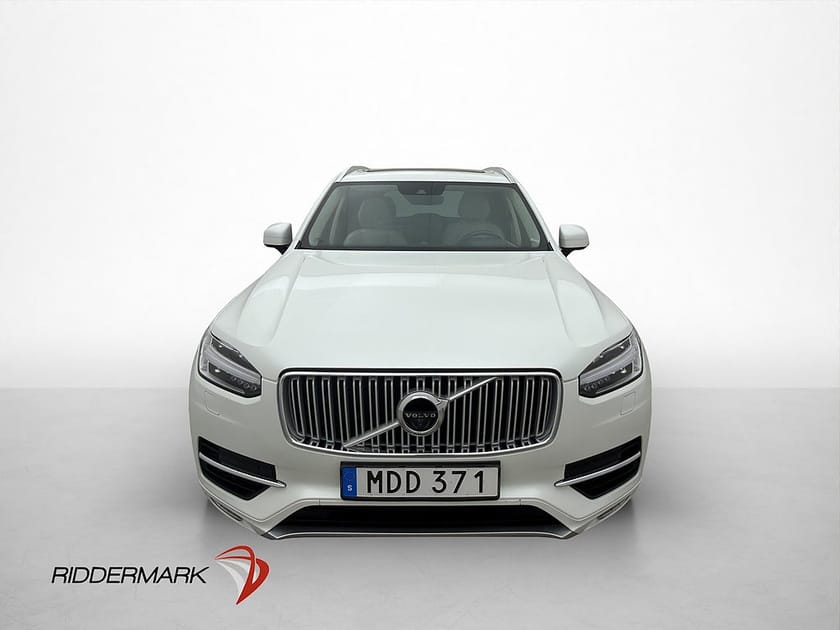 Bild 2 av Volvo XC90 D5 AWD 7-Sits Inscription Pano B&W HUD Luft 360°