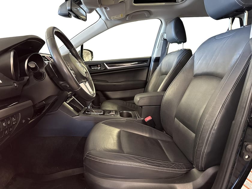 Bild 2 av Subaru Outback 2.0D Summit 4WD Lineartronic Euro 6