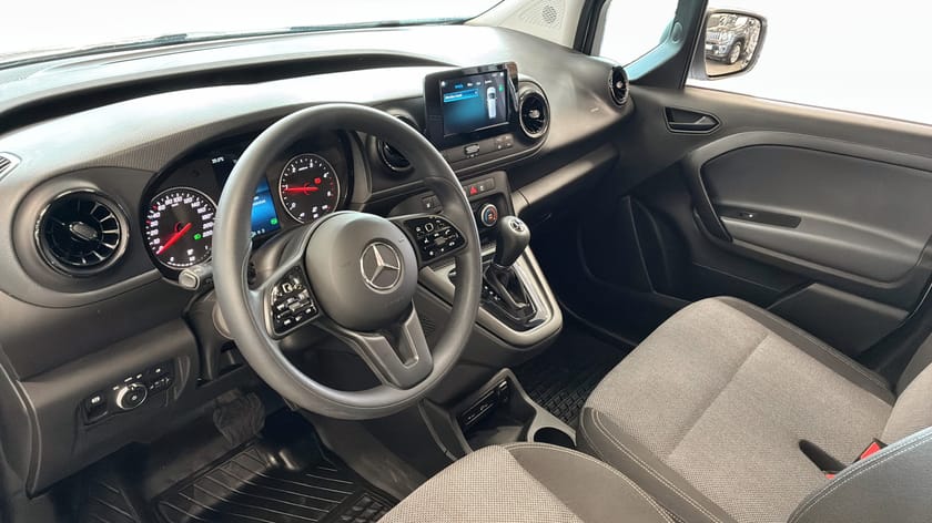 Bild 4 av Mercedes-Benz Citan 110 CDI DCT 95Hk / DRAG / 2023 / MOMS /