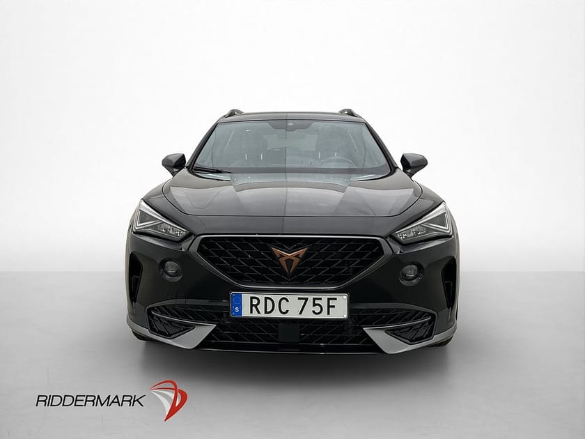 Bild 2 av CUPRA Formentor e-Hybrid 204hk Pano Cockpit Ambient CarPlay