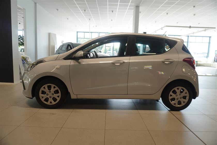 Bild 3 av Hyundai i10 Fullservad