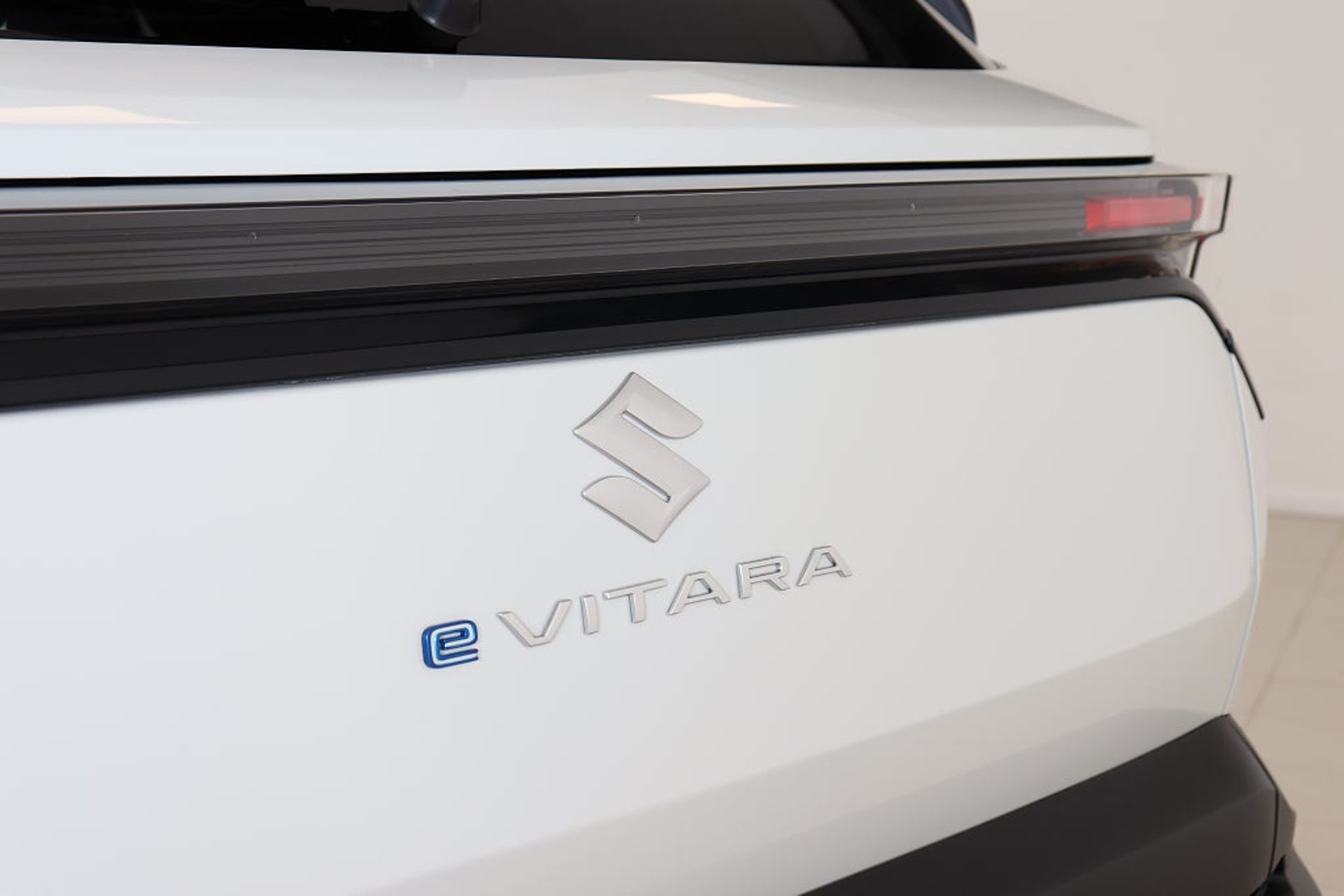 Suzuki eVitara 61 kWh 2WD Select 2026, bild 6/25