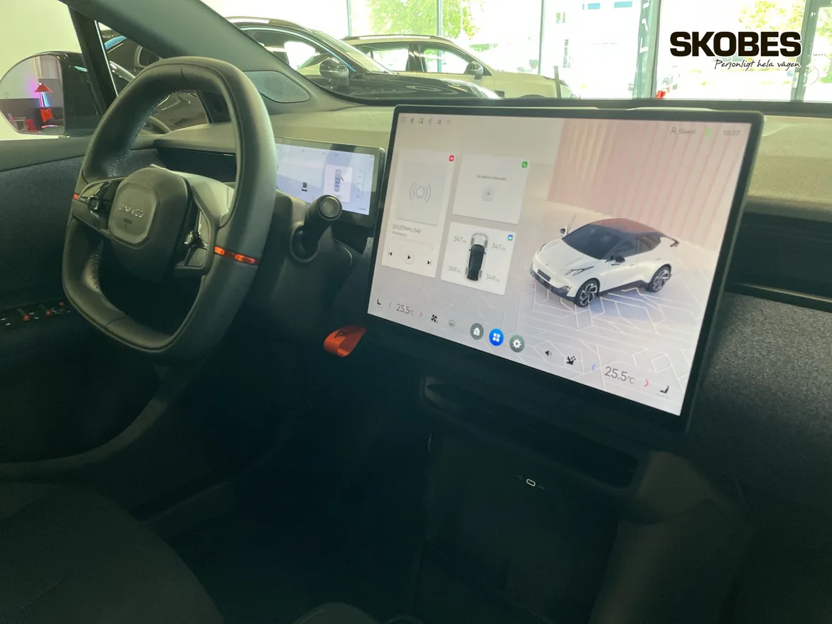 Lynk & Co 02 EV
