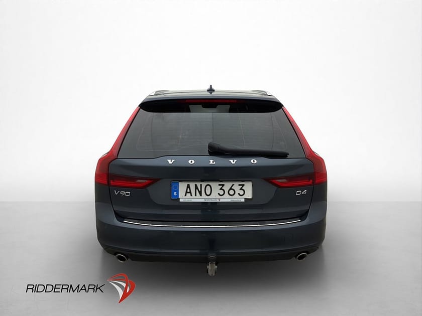 Bild 3 av Volvo V90 D4 Momentum VOC D-Värmare B-Kamera Navi Drag
