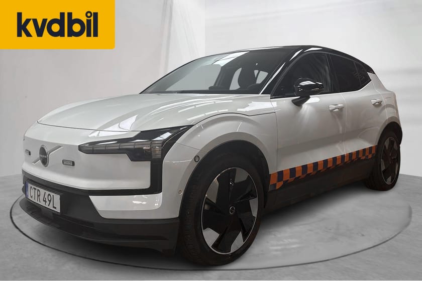 Bild 1 av Volvo EX30 Twin Motor Performance 428hk Ultra Panorama