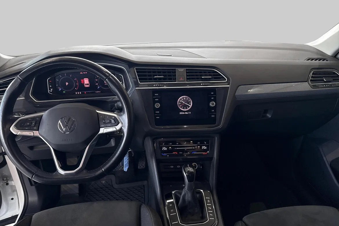 picture of a car