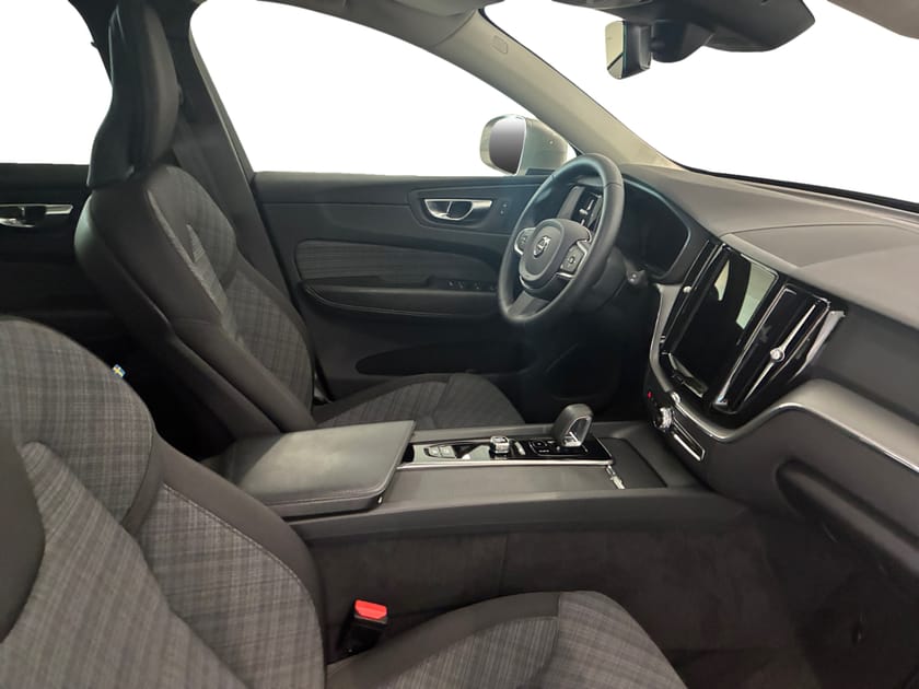 Bild 4 av Volvo XC60 Recharge T6 Core Edition