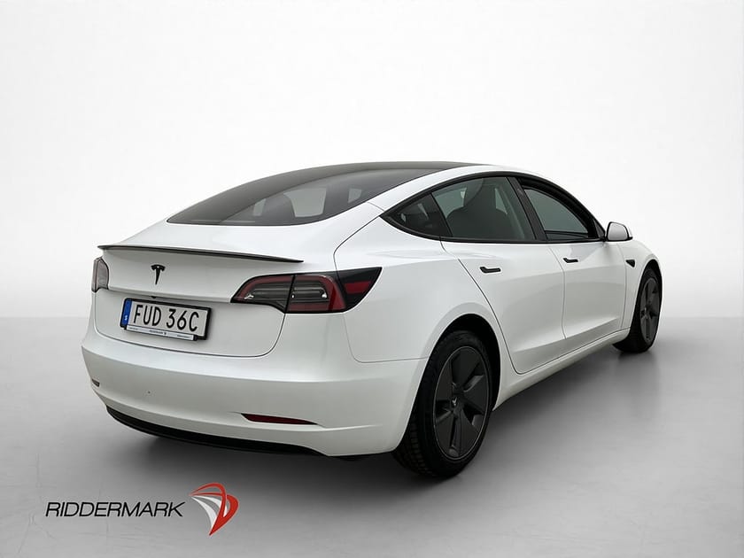 Bild 5 av Tesla Model 3 Standard Range Värmepump Autopilot Svensksåld