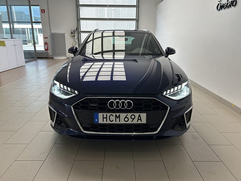 Bild 2 av Audi A4 Avant 40 TDI quattro 190hk S-line Cockpit/Värmare