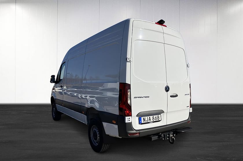 Bild 3 av Mercedes-Benz Sprinter 319 CDI 4x4 Panel Van A2 SELECT Automat